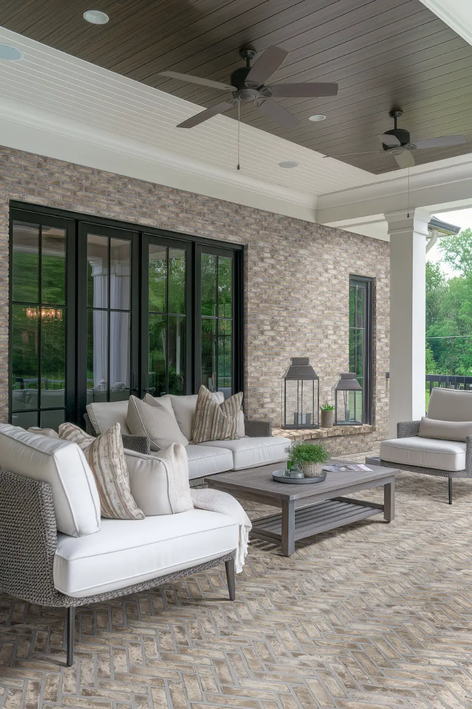 Doverton Gray Reclaimed Clay Brick - Image 2